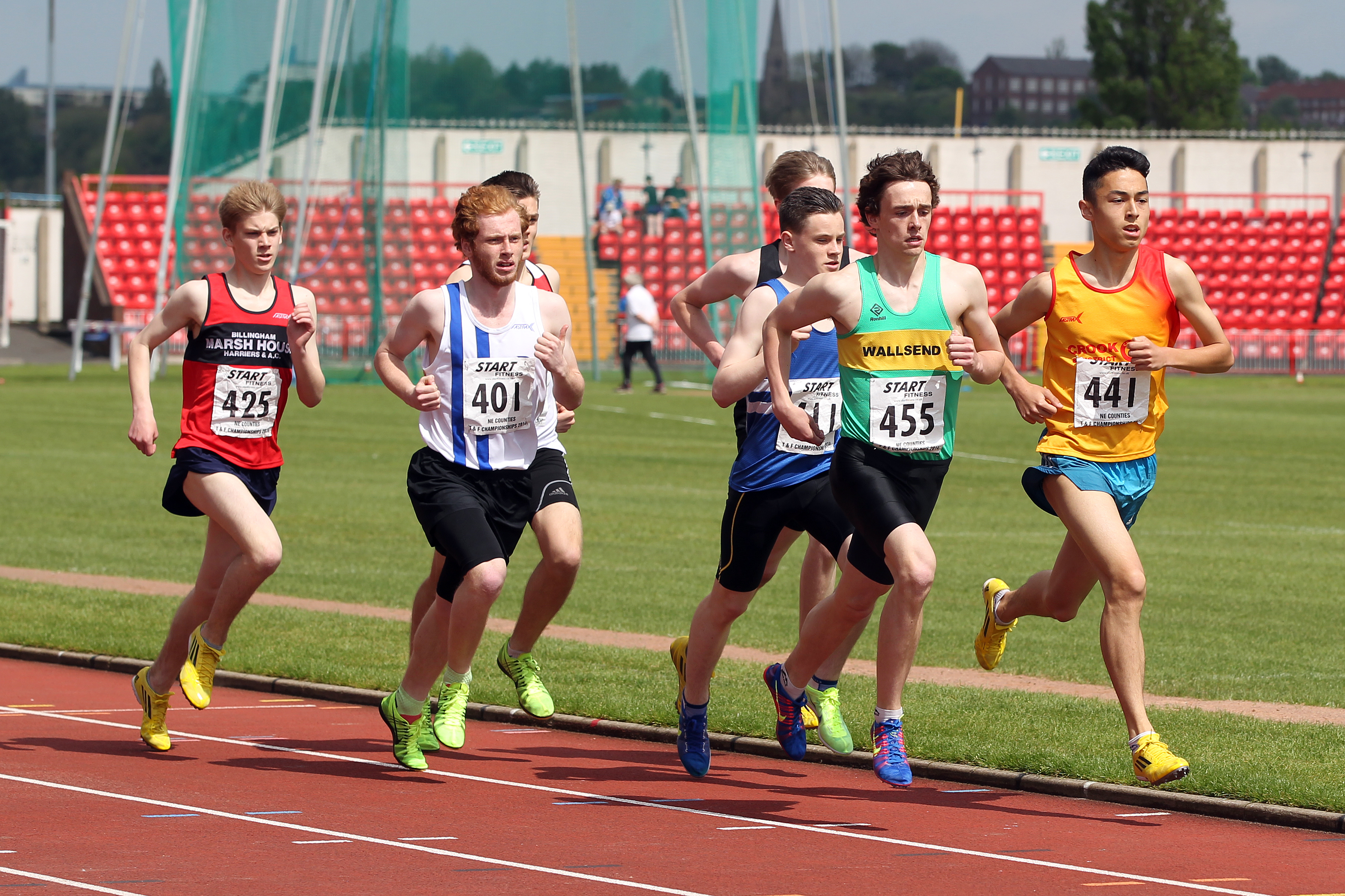 Under-17 mens 800 metres at the North Eastern Championships, Gateshead International Stadium.  Photos: David T. Hewitson/Sports for All Pics